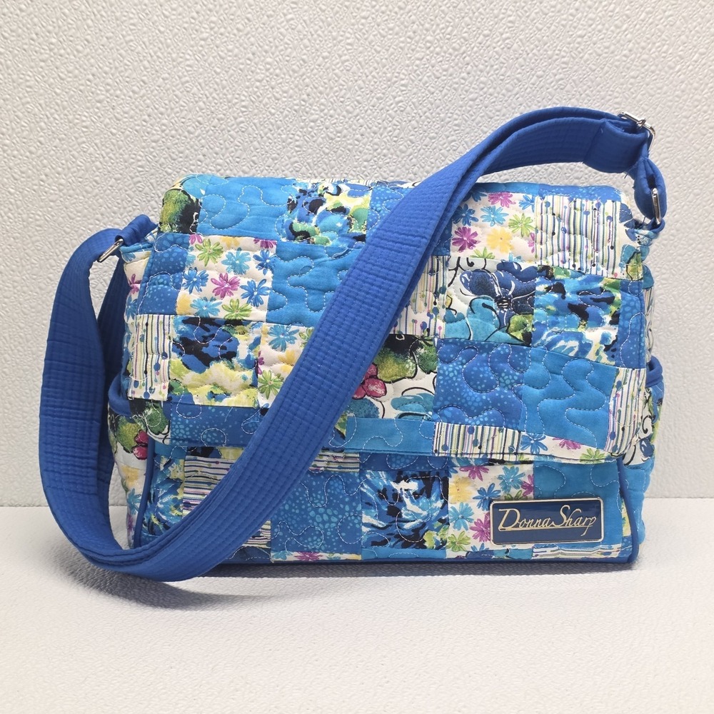 Donna Sharp Purse Bag Quilted Floral Patchwork Blue White
